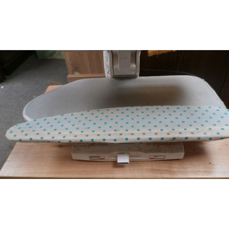 Elna Ironing Press