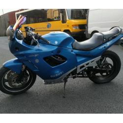 Suzuki gsx f 400. ( Gsxr bandit CBR CBF)