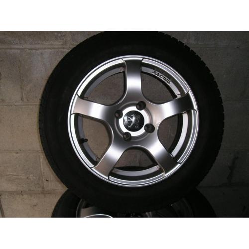 4 x alloy wheels