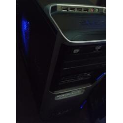 Acer M3100 Phenom X4 Quad Core Desktop PC