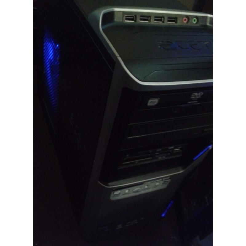 Acer M3100 Phenom X4 Quad Core Desktop PC