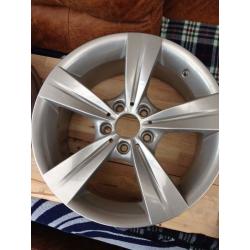 18' BMW alloy