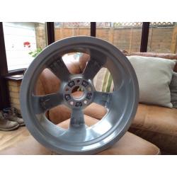 18' BMW alloy