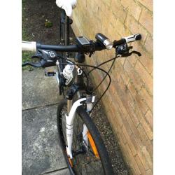 Womens mountain bike