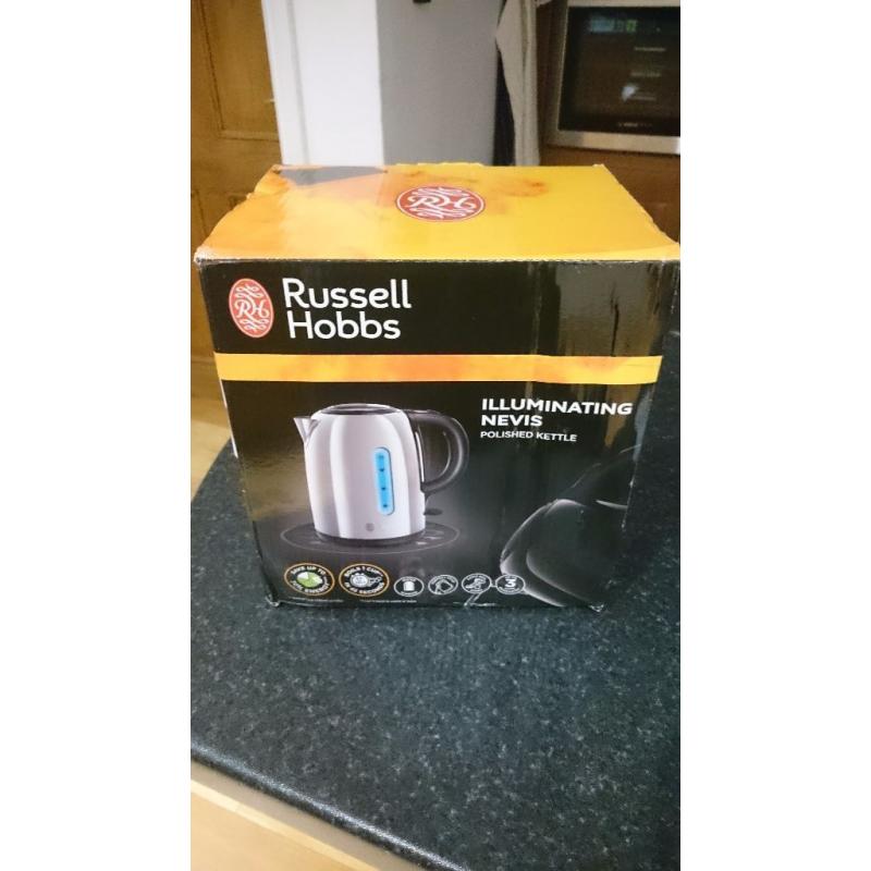 Russell Hobbs Nevis Kettle (BNIB)