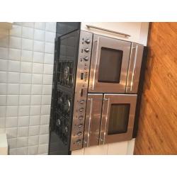 Toledo Range Master & matching Hood. Excellent condition