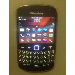Blackberry bold 9900 touch screen (o2 network)