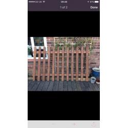 Fencing panels