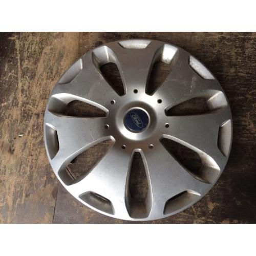 16" Ford wheeltrims
