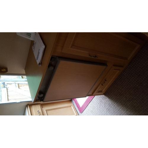 Avondale Leda 2 berth caravan with full awning included!!