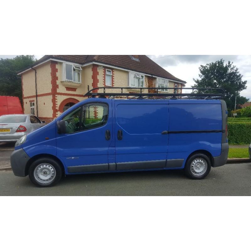 Vauxhall vivaro van. 82000 genuine mileage eith full service history