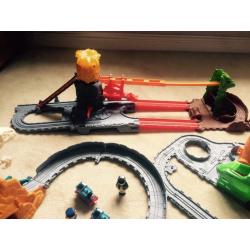 Thomas take & play