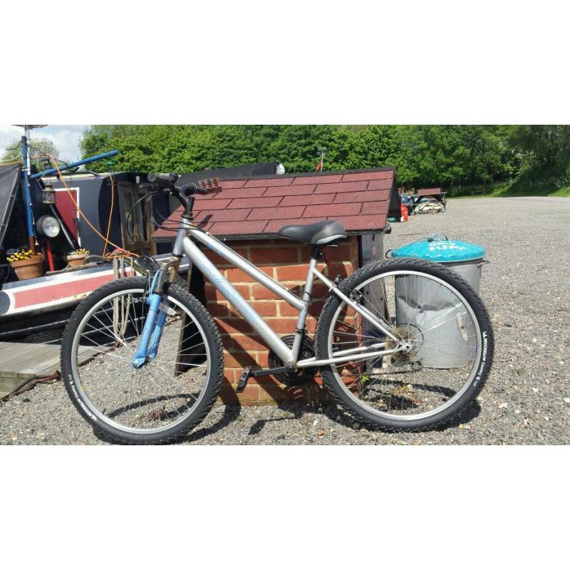 Ladies appolo bike