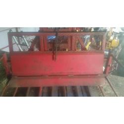 Pushoff buckrake