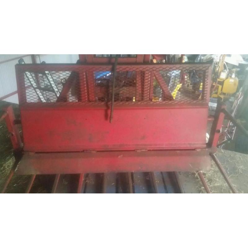 Pushoff buckrake