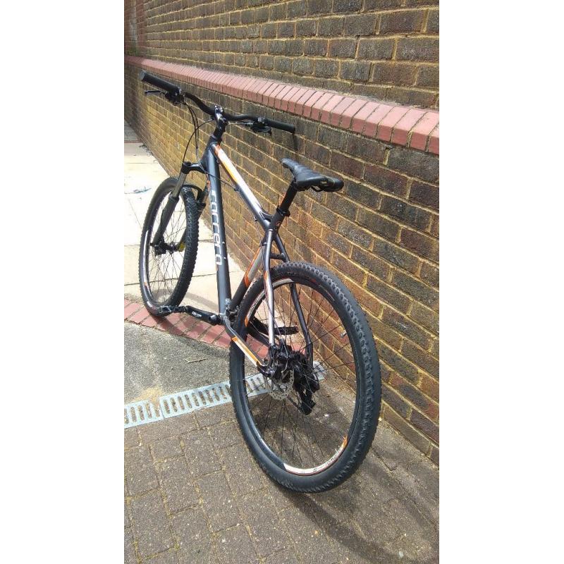 Carrera titan bike