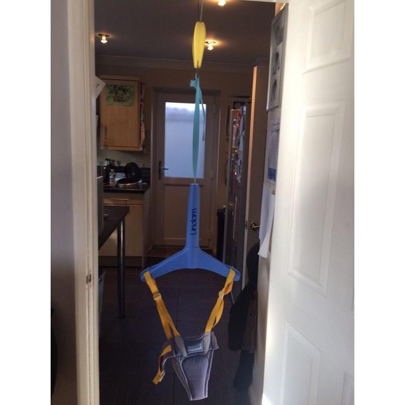 Lindam baby door bouncer