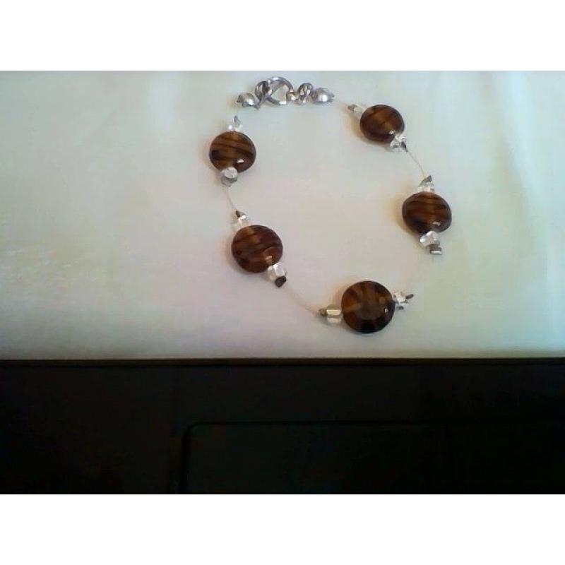 Brand new, unworn ladies bracelet and necklace set