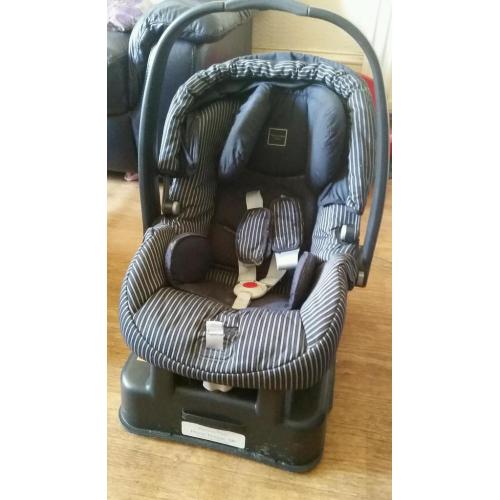 Mamas and Papas car seat