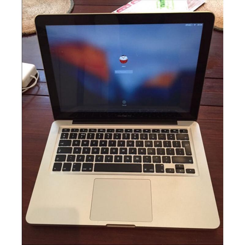 Used 13" MacBook Pro - 500GB harddrive
