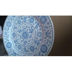 The caravan trail, Penzene 12 piece dinnerware set
