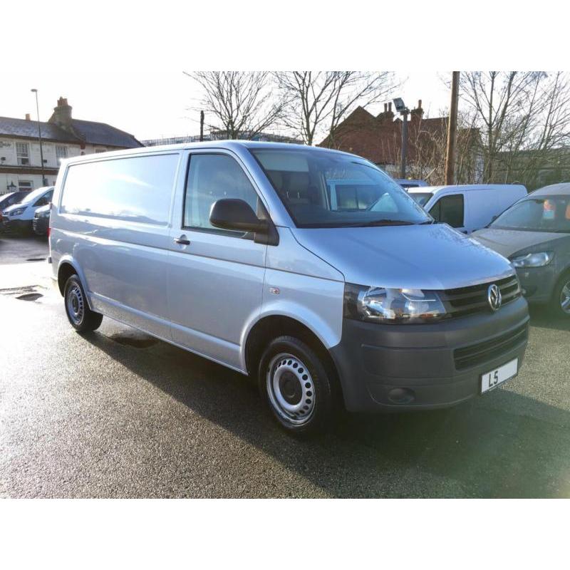 2011 Volkswagen Transporter T30 2.0TDi 140PS LWB DSG