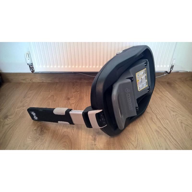 Used Maxi-Cosi FamilyFix Isofix Base Unit - 2 available