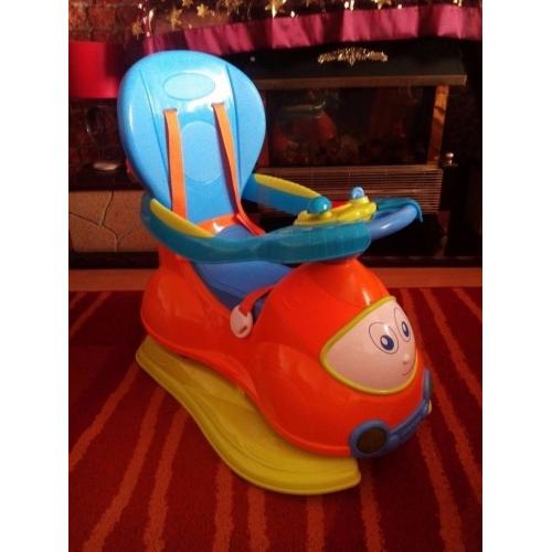 3 in 1 chicco practically new