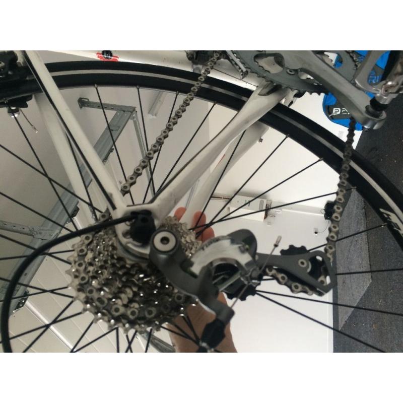2015 Merida Ride Comp - Full Carbon Fibre Frame - Size M/L - Just serviced for sale - New Tyres