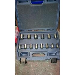 Airgun and sockets