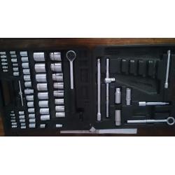 2 SET OF VINTAGE 1/2" SOCKET SET