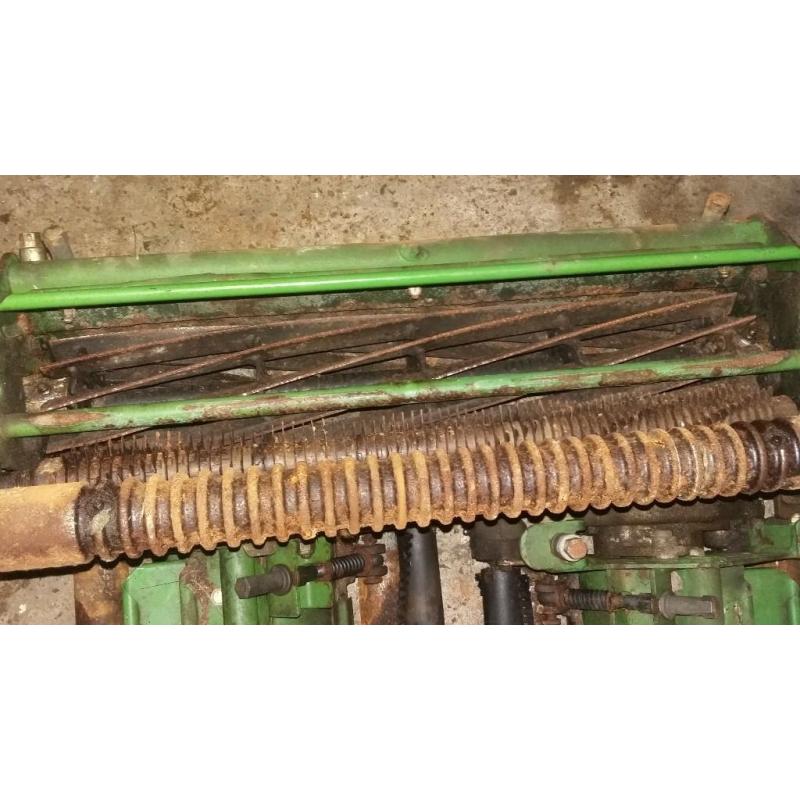 John Deere Greens Cutting Units