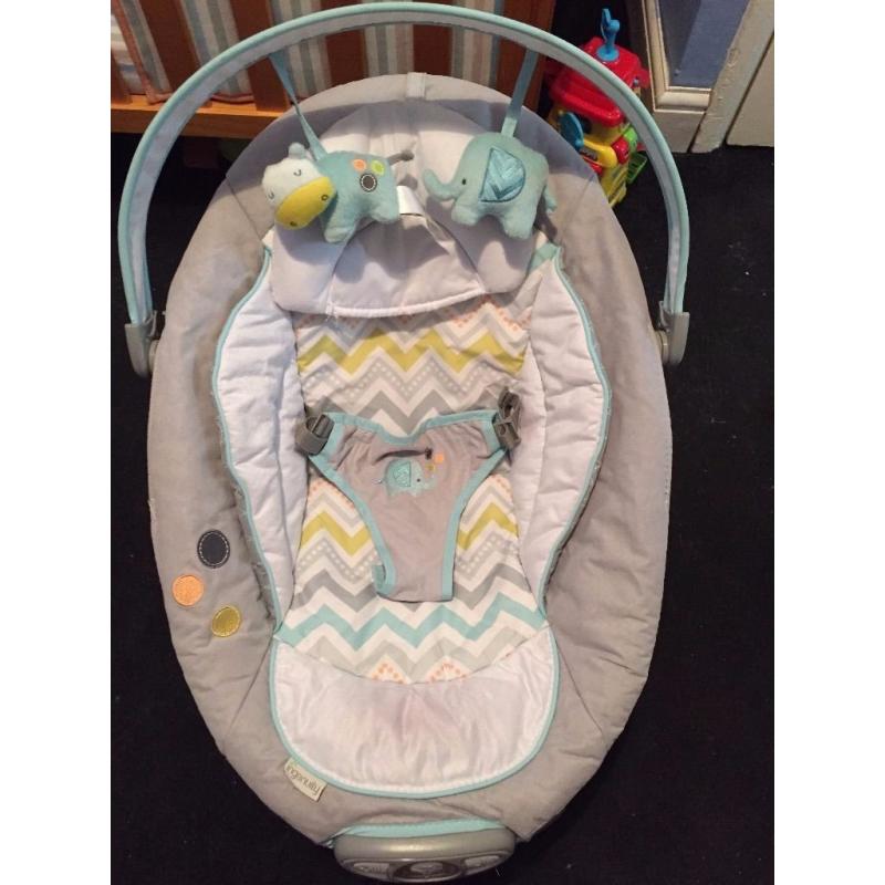 Ingenuity By Bright Starts Avondale Automatic Bouncer