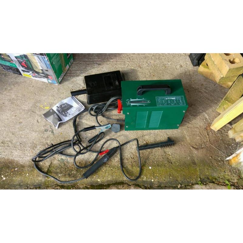 Arc welder