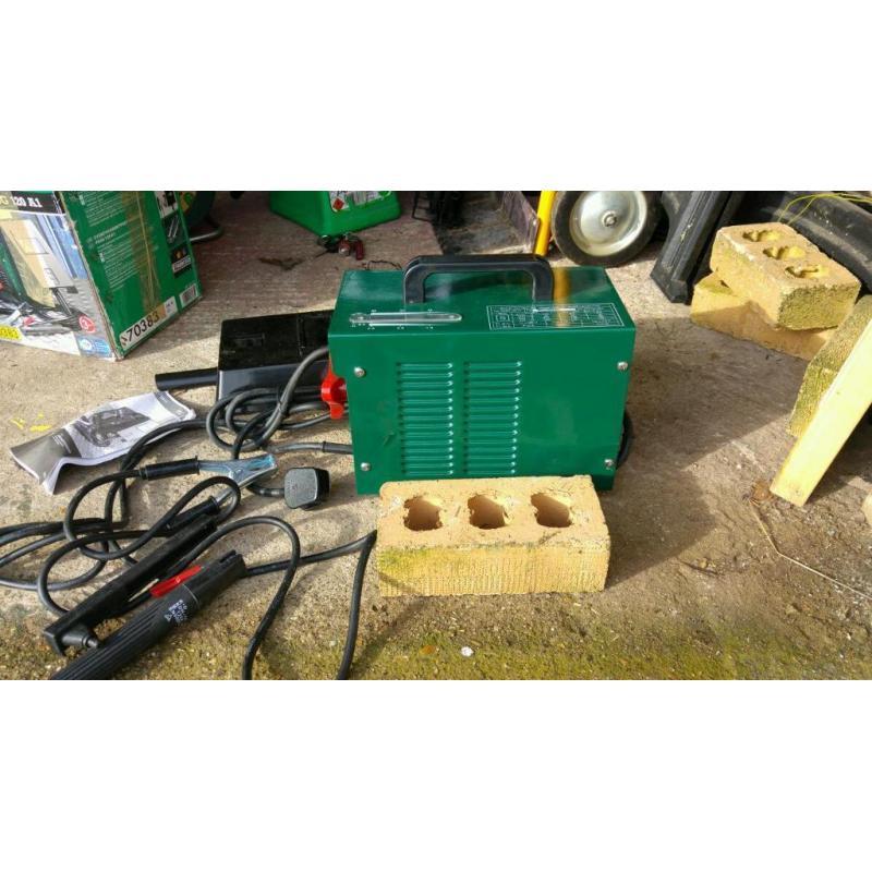 Arc welder