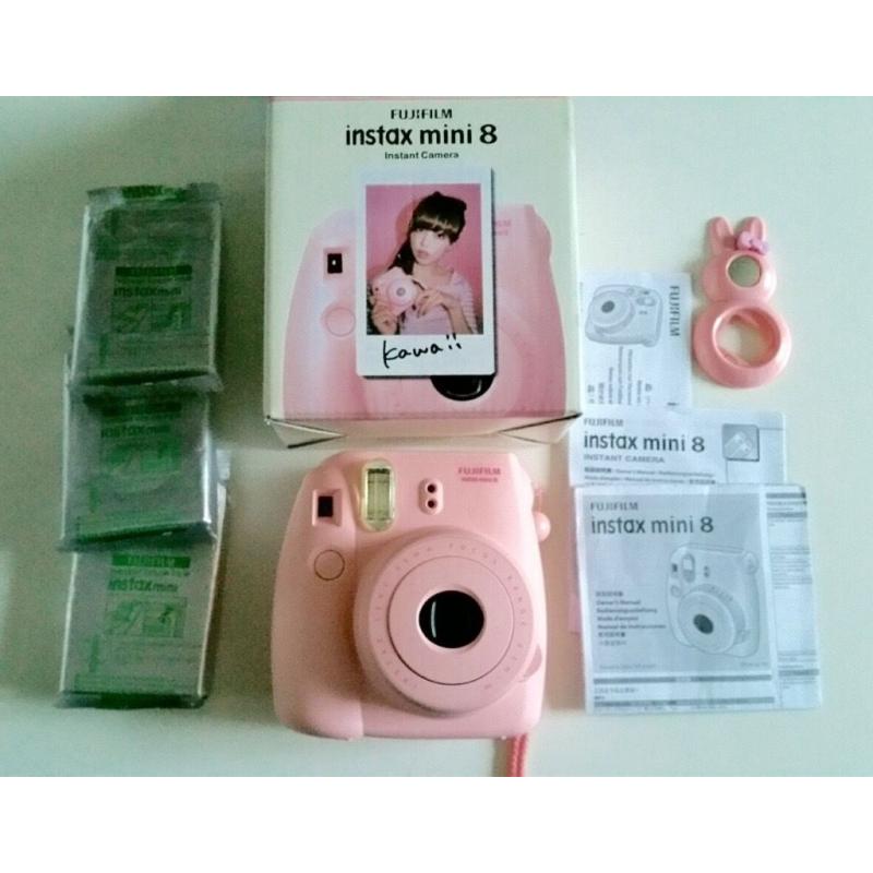 Fujifilm Instax Mini 8 pink. New condition. Selfie mirror plus 3 X 10 photo films = 30 shots