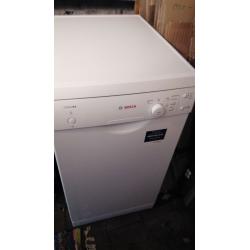 Pretty new slim white Bosch classixx dishwasher
