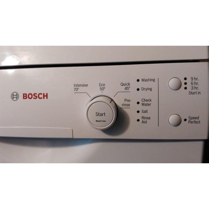 Pretty new slim white Bosch classixx dishwasher