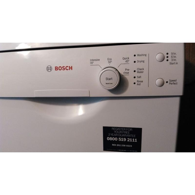 Pretty new slim white Bosch classixx dishwasher