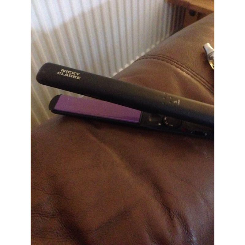 Nicky Clarke straighteners