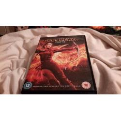 DVDs x 5 post included