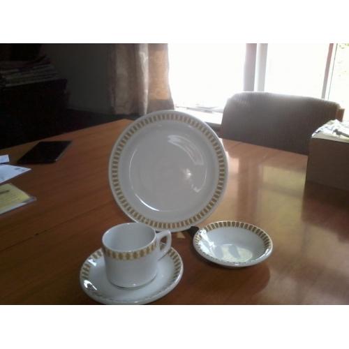 Mayfair Gold Hotelware Cups and Saucers,8.5" Plates and small Bowls