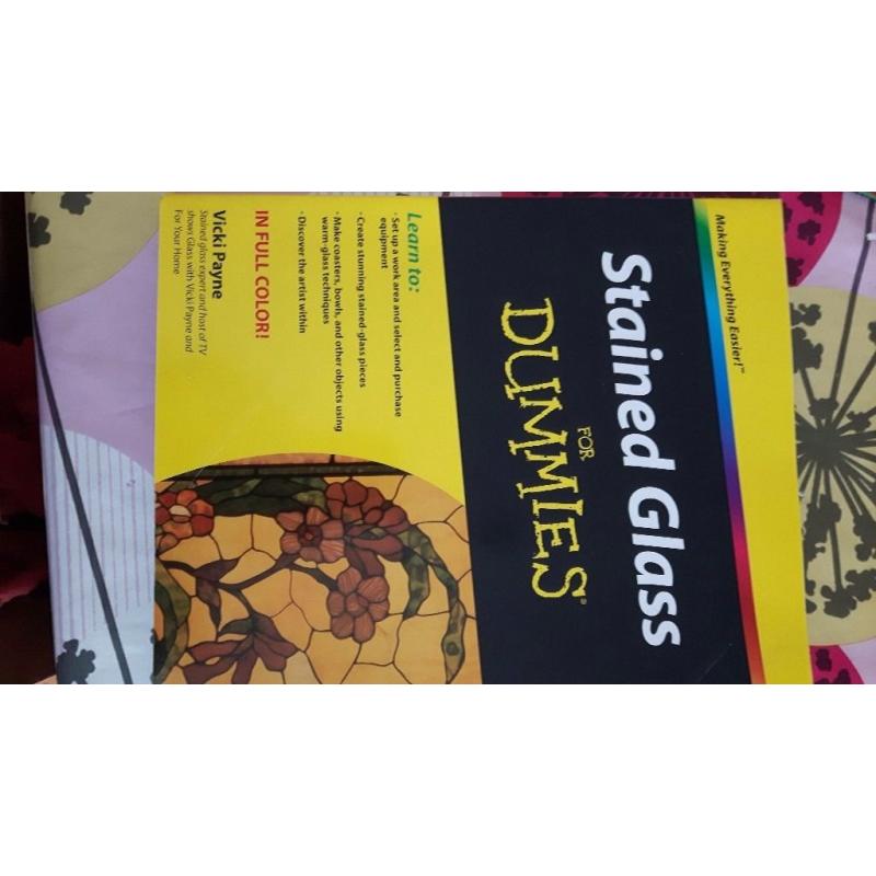 Stained glass for dummies text book.