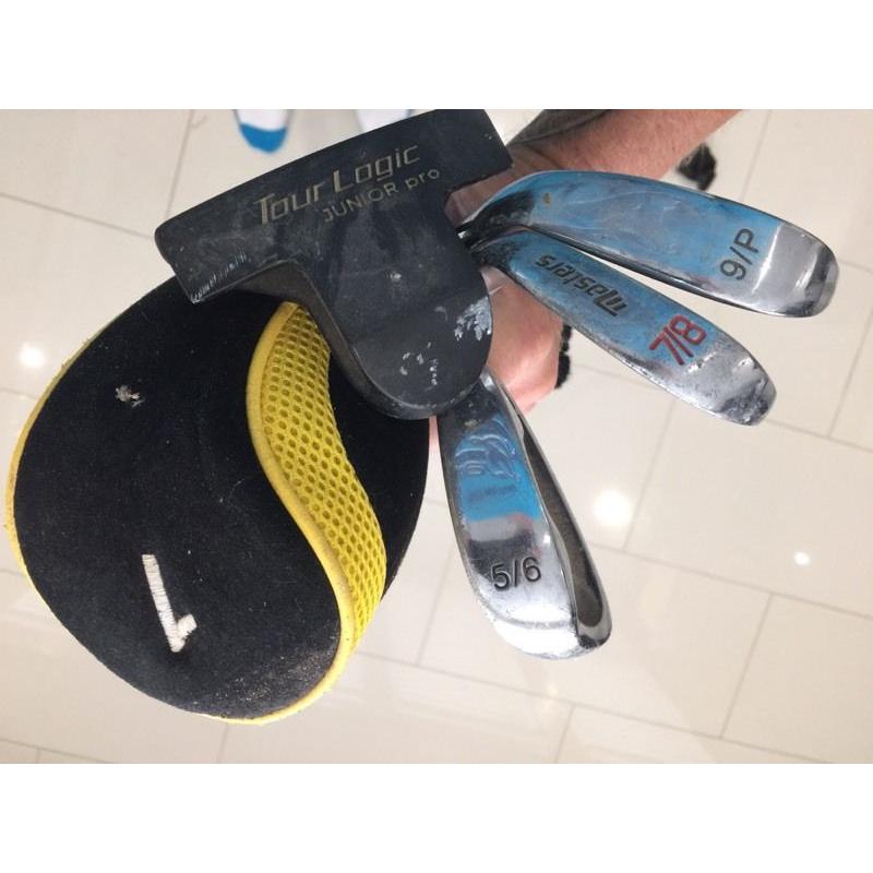 Childs golf club set and bag