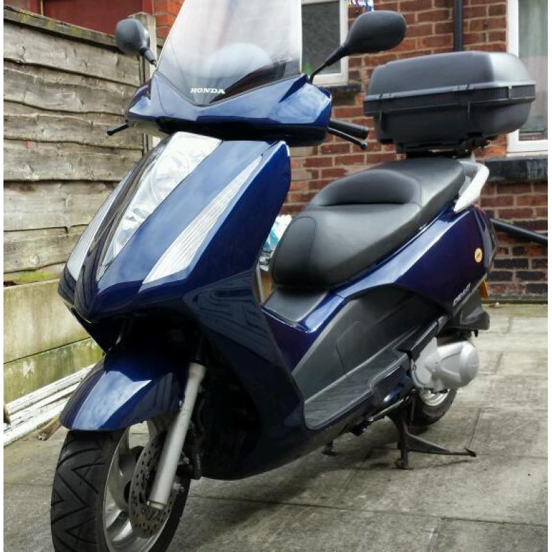 Honda FES 125