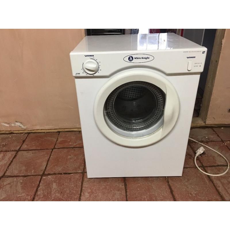 WHITE KNIGHT DRYER 37AW IN PERFECT WORKING CONDITION