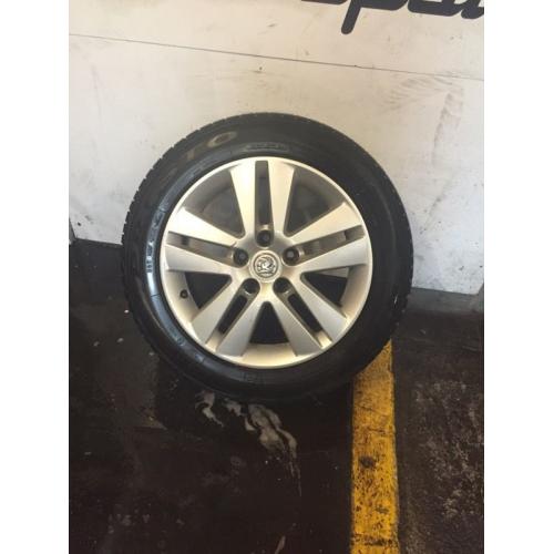 Vauxhall Astra wheels and Tyres