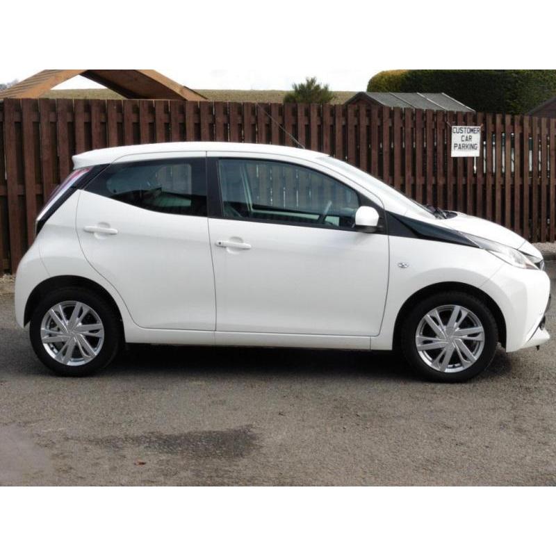 Toyota Aygo 1.0VVT-I X-Pression 5dr PETROL MANUAL 2014/14