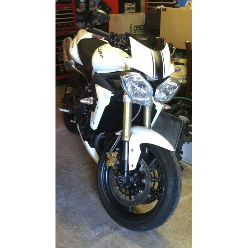 Triumph Street Triple