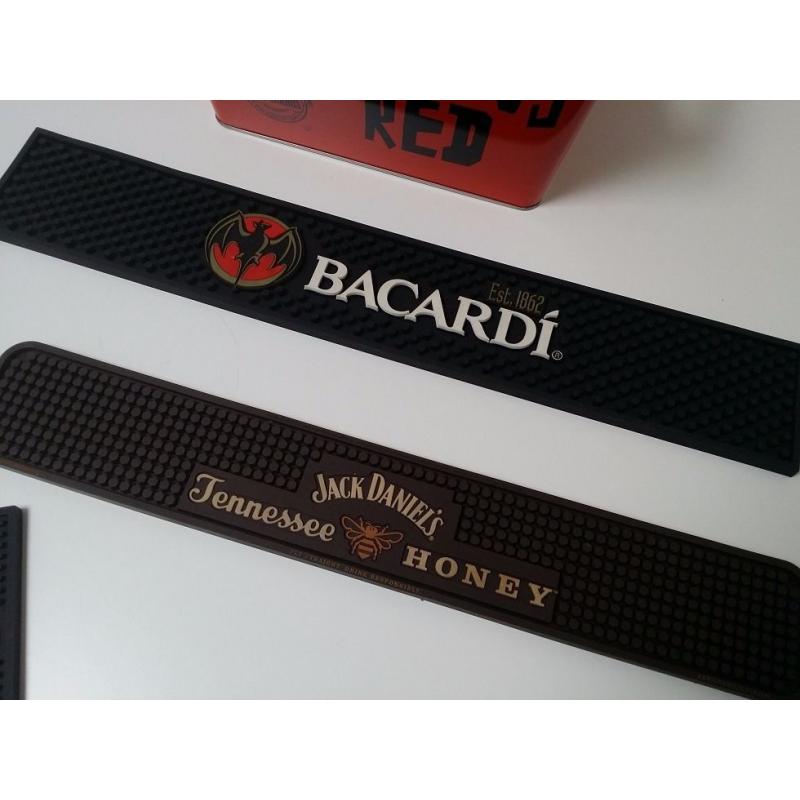 Home Bar / Barbeque/ Man Cave Essentials :) Bar Runners and Ice Bucket